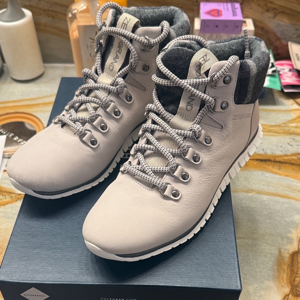 Cole Haan Zerogrand Hiker Boot - Dove Nubuck Waterproof SZ 7